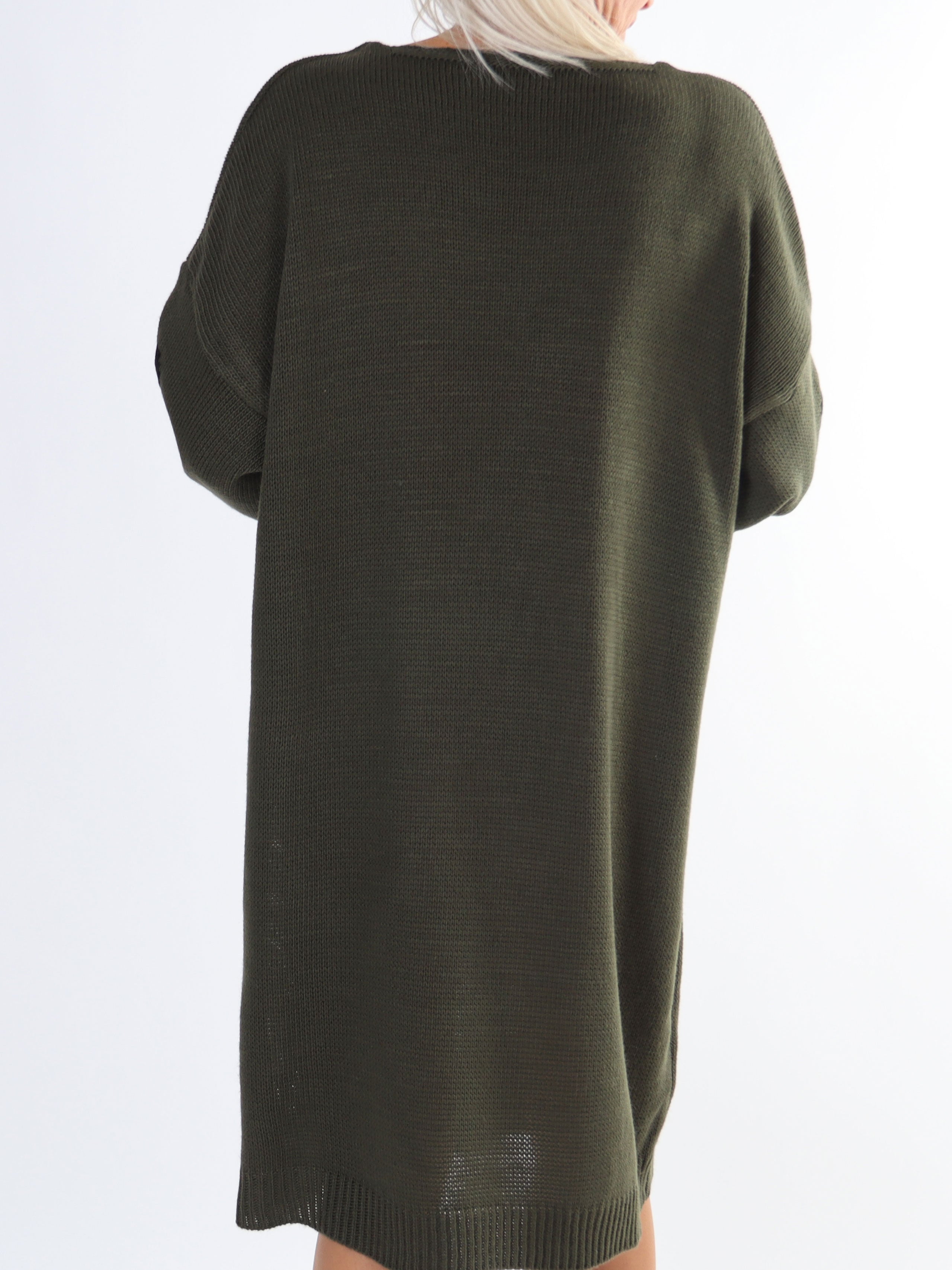 Lela - Stickad klänning med hjärtan i stora storlekar